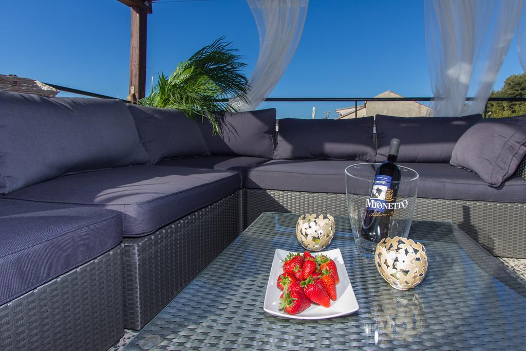 Apartments Vinko Спліт Екстер'єр фото